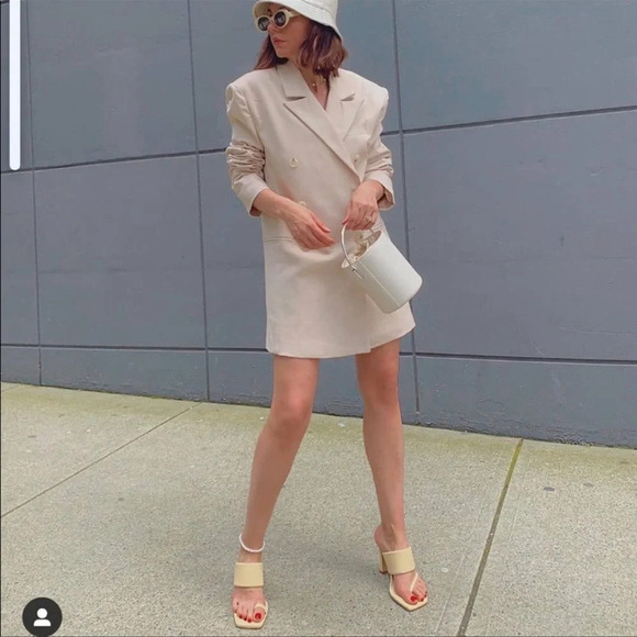 Zara Asymmetrical Toe Strap Heels - Picture 3 of 11